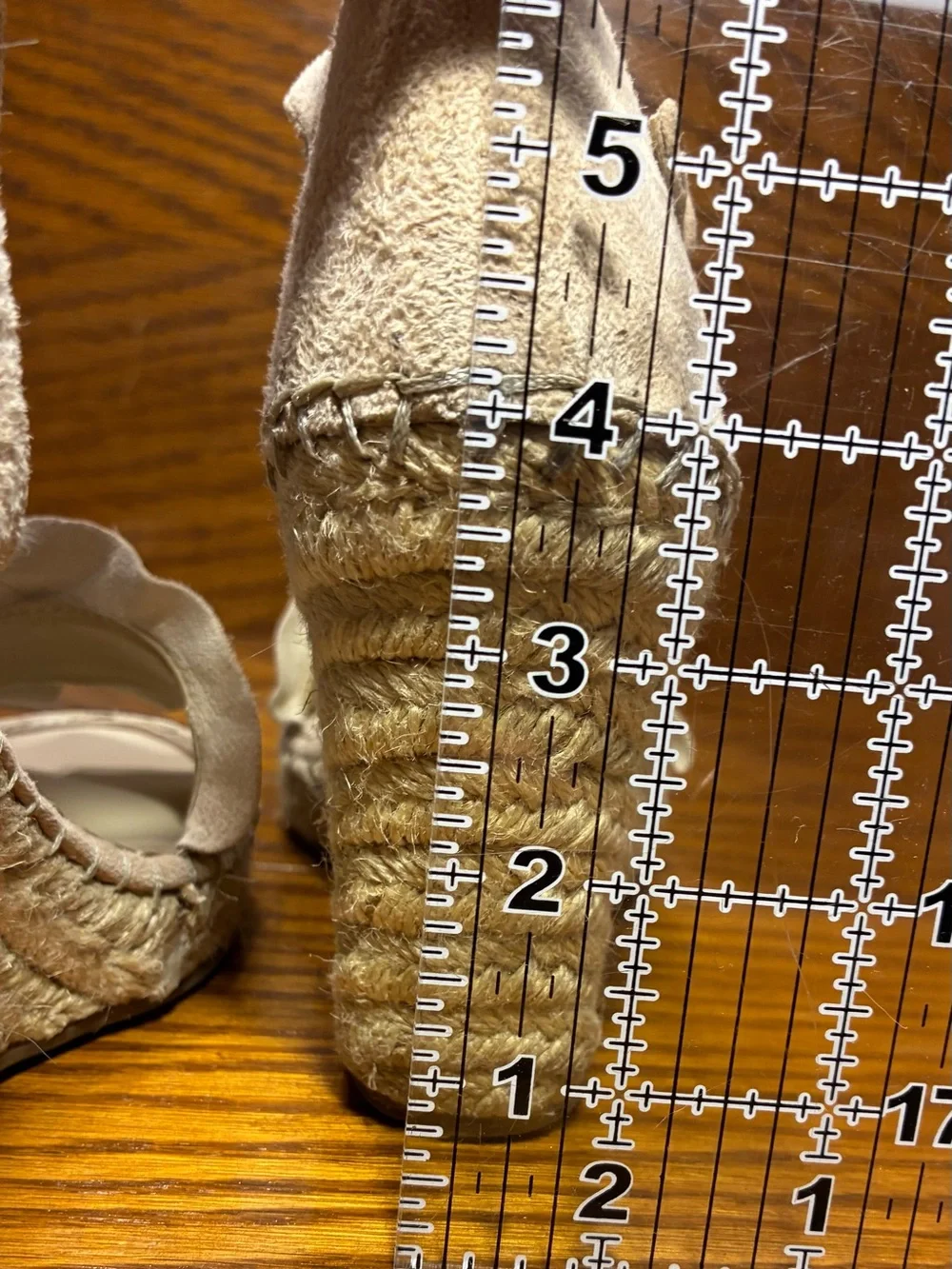 Marc Fisher Suede Ruffle Ankle Strap Espadrille Wedge Sandals Beige Size 7